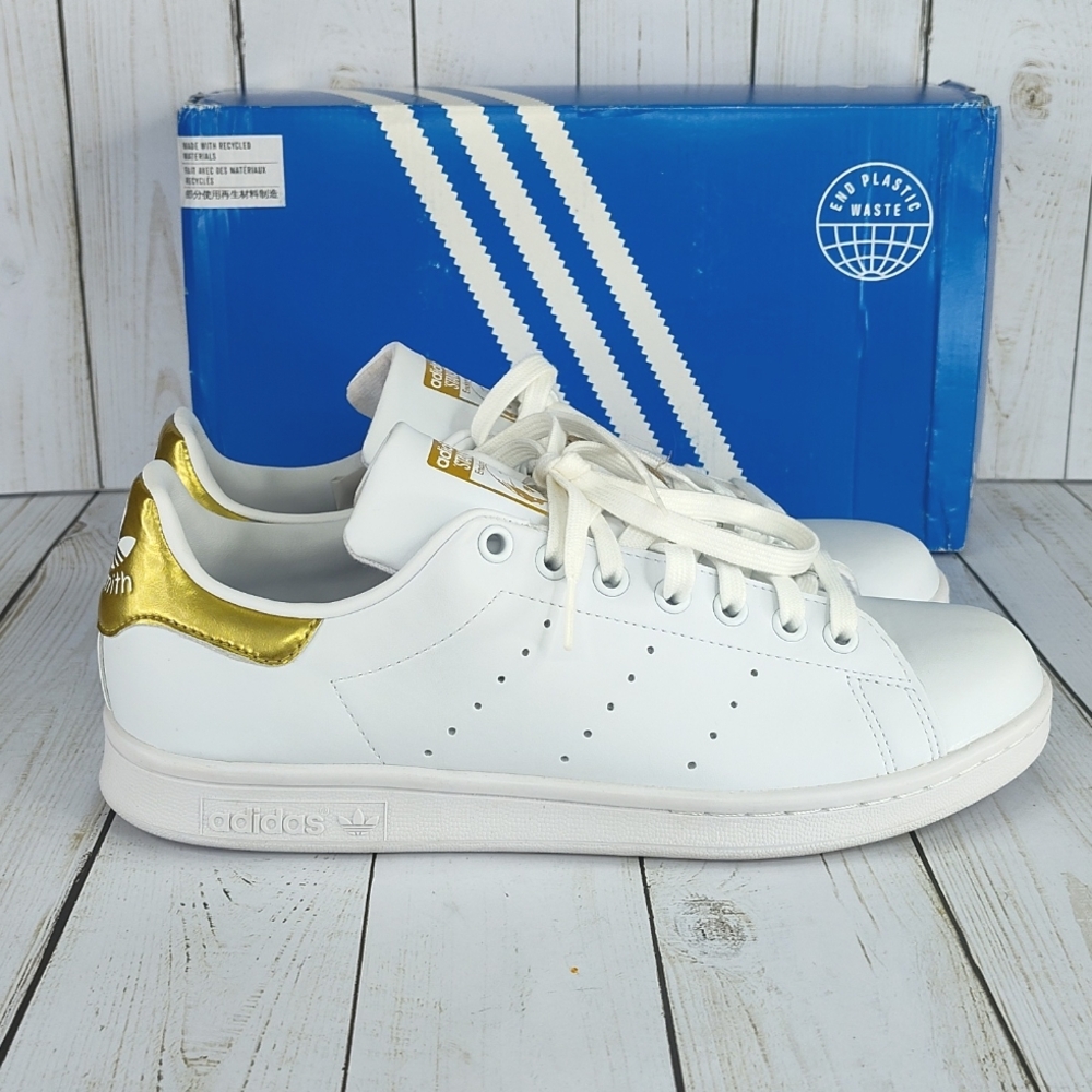 Adidas Original Stan Smith Sneakers - Picture 4 of 12